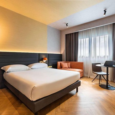 Novotel Caserta Sud Exterior photo