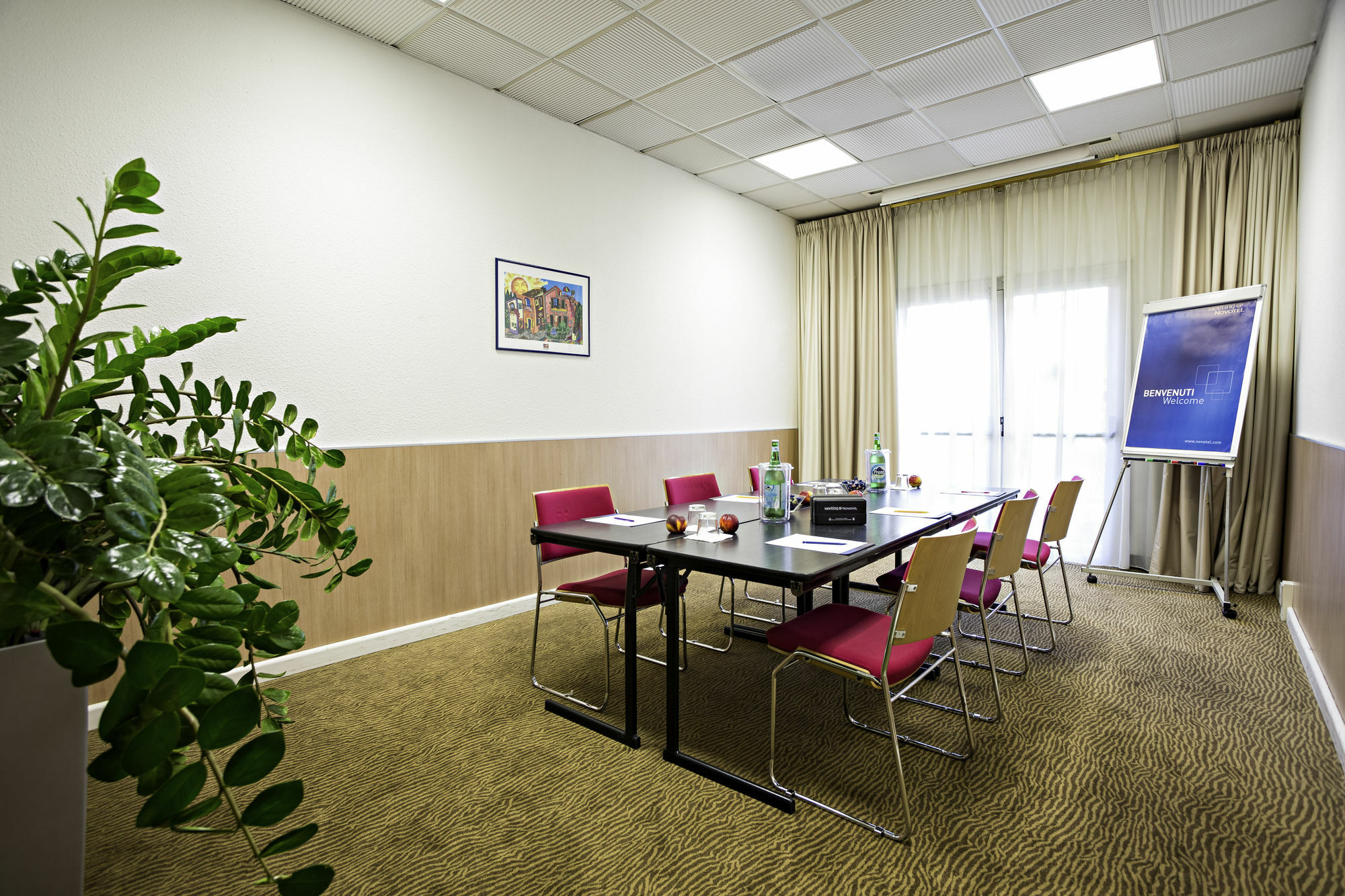 Novotel Caserta Sud Exterior photo